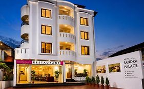 Hotel Sandra Palace